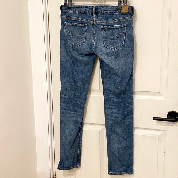 AEO medium wash distressed stretch skinny jean - Picture 5 of 5